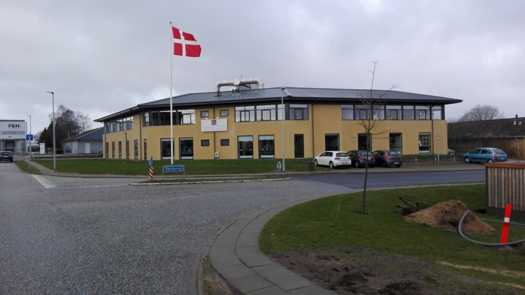 Se mere om skolen her https://skolenforkreativfritid.dk